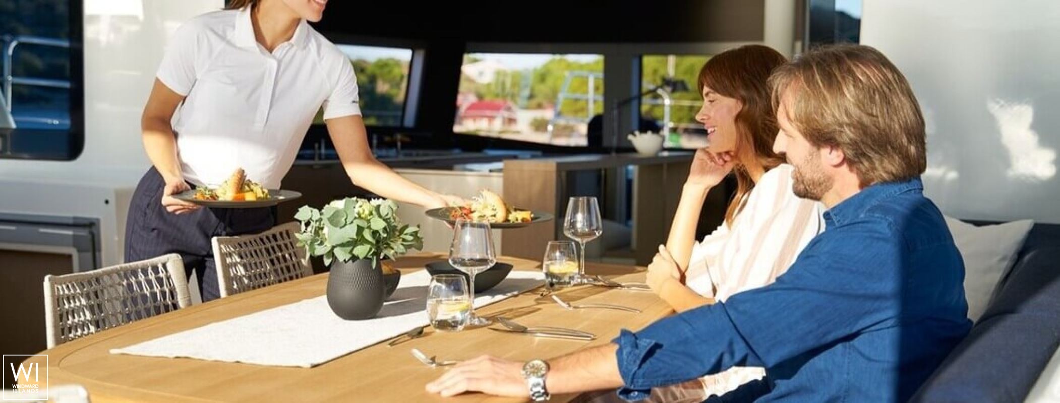 AMADA MIA  Lagoon Catamaran Lagoon 65 Interior 21