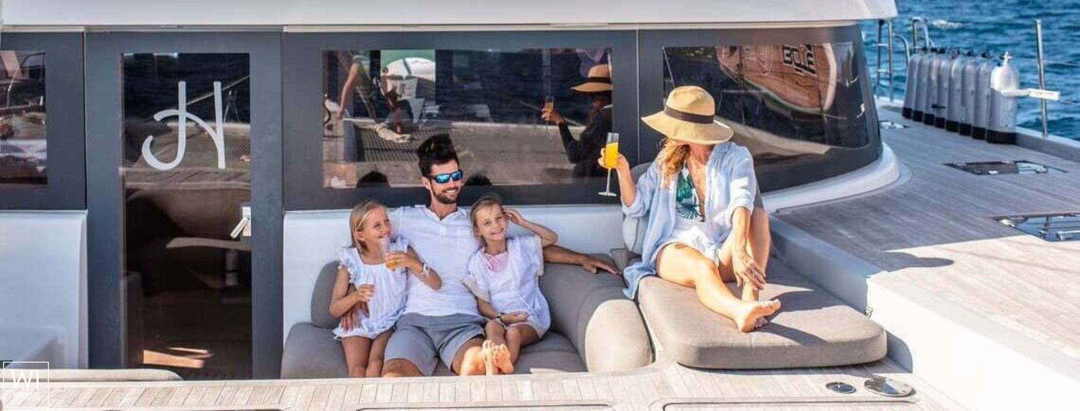 JUSTIFIED HORIZONS  Lagoon Catamaran Lagoon 65 Exterior 6