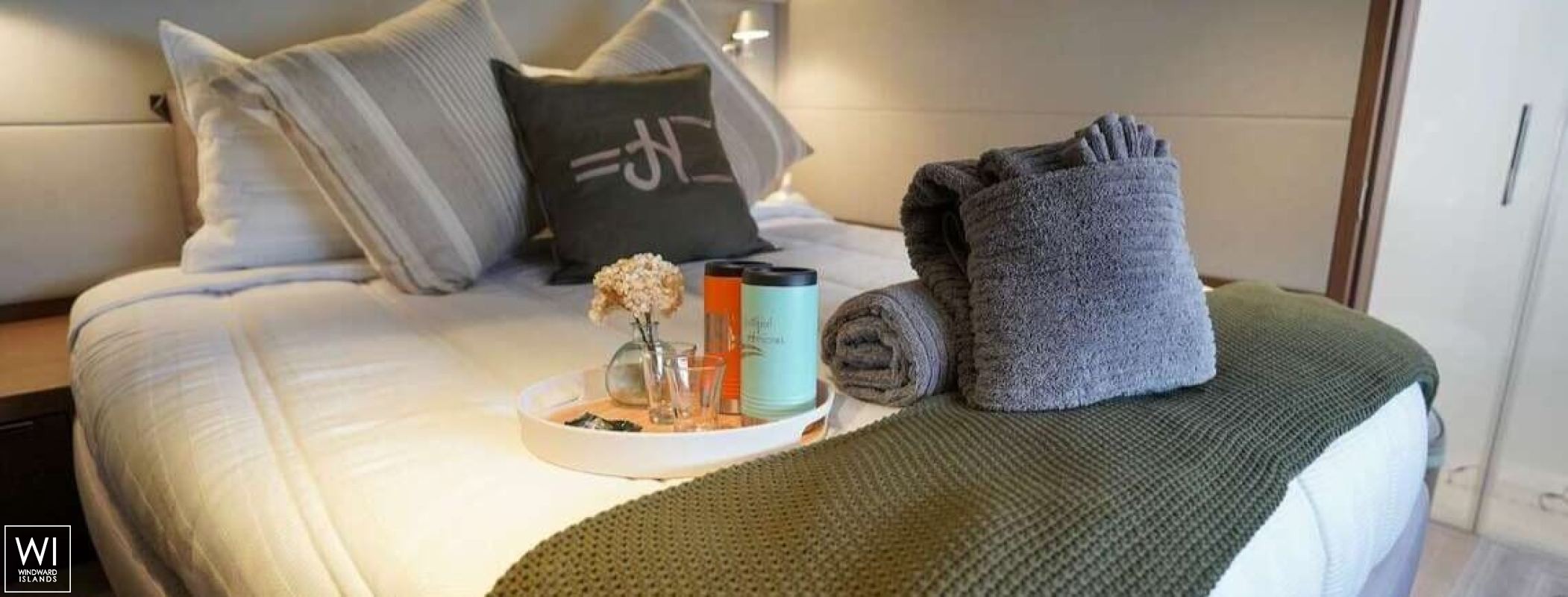 JUSTIFIED HORIZONS  Lagoon Catamaran Lagoon 65 Interior 25