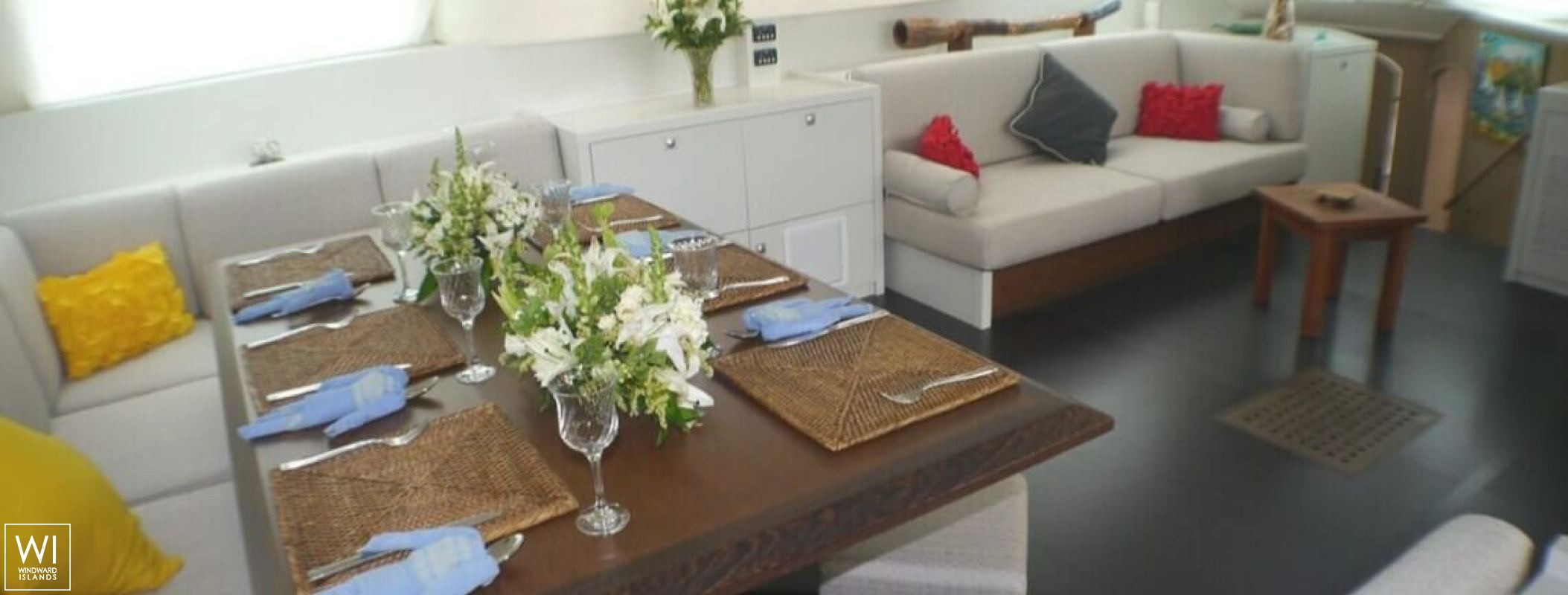 FUERTE  Lagoon Catamaran Lagoon 65 Interior 10