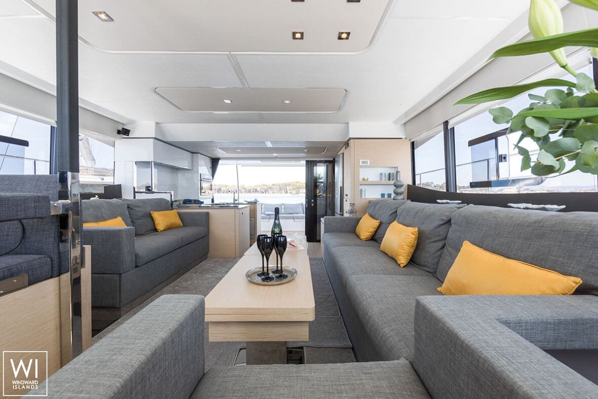 MY 44 Fountaine Pajot Interior 2
