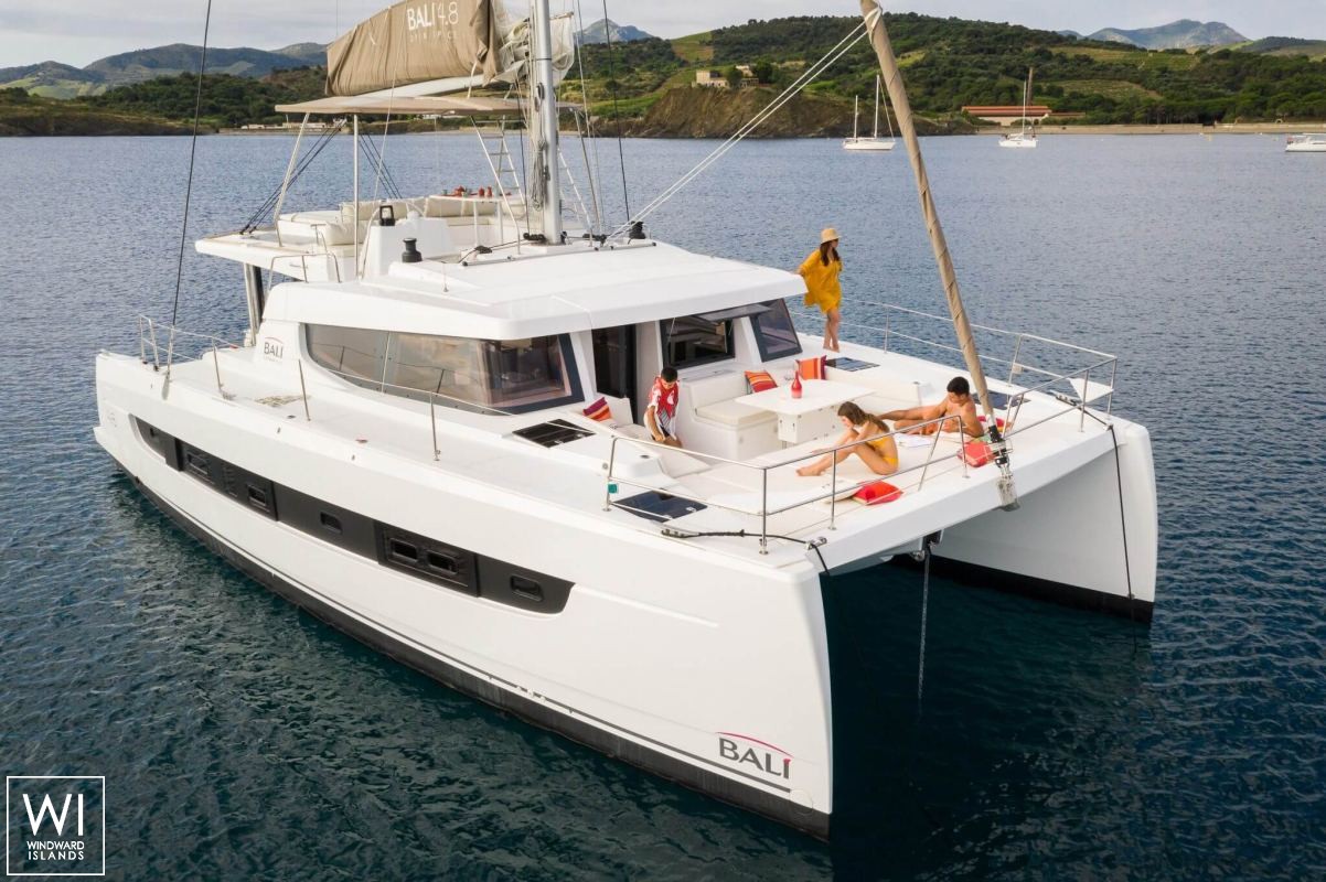 MAGNIFICENT  Catana Catamaran Bali 4.8 Exterior 2