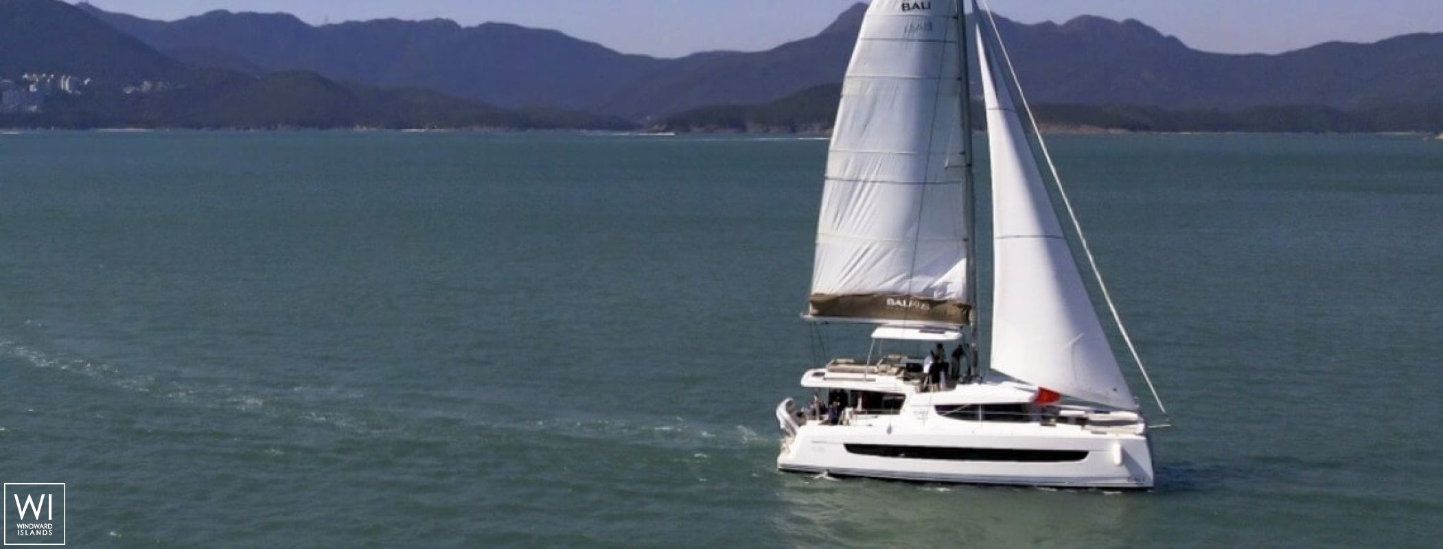 Happy Fifty  Catana Catamaran Bali 4.8 Exterior 2