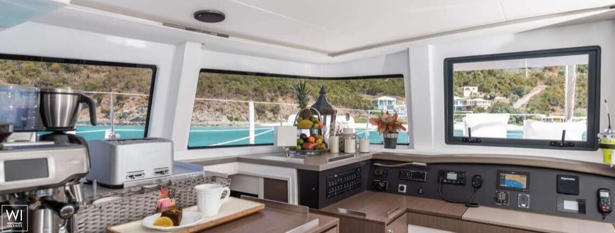 Belle Vie  Catana Catamaran Bali 4.8 Interior 10