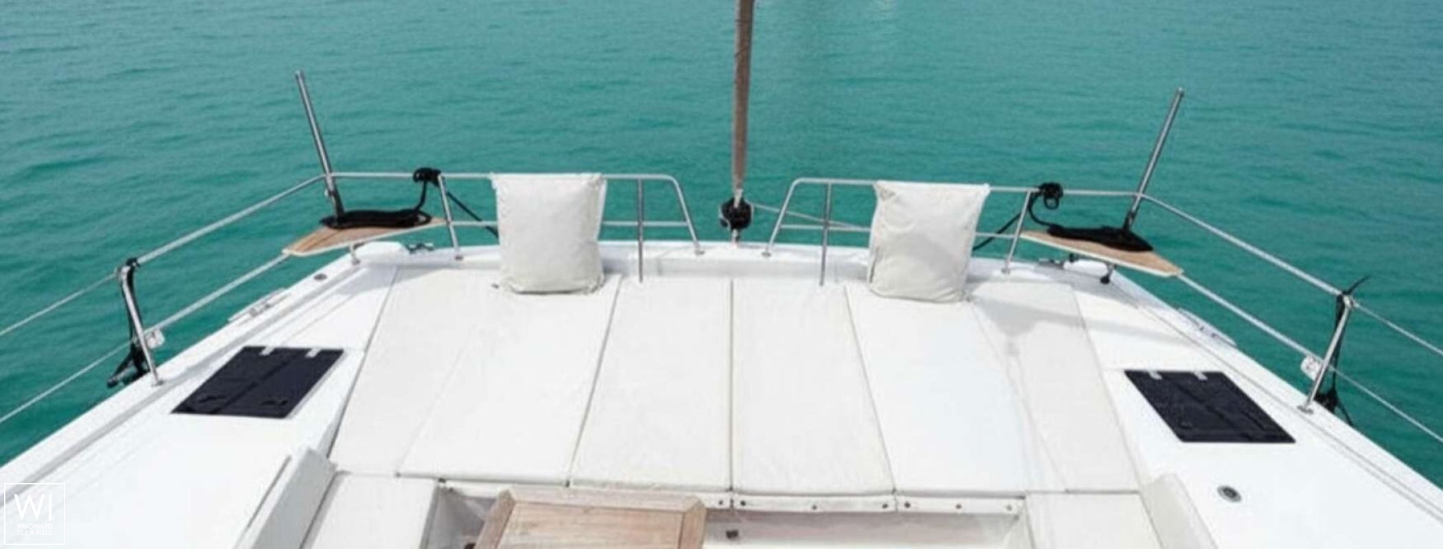 Bali 4.8 Catana Catamaran Interior 1
