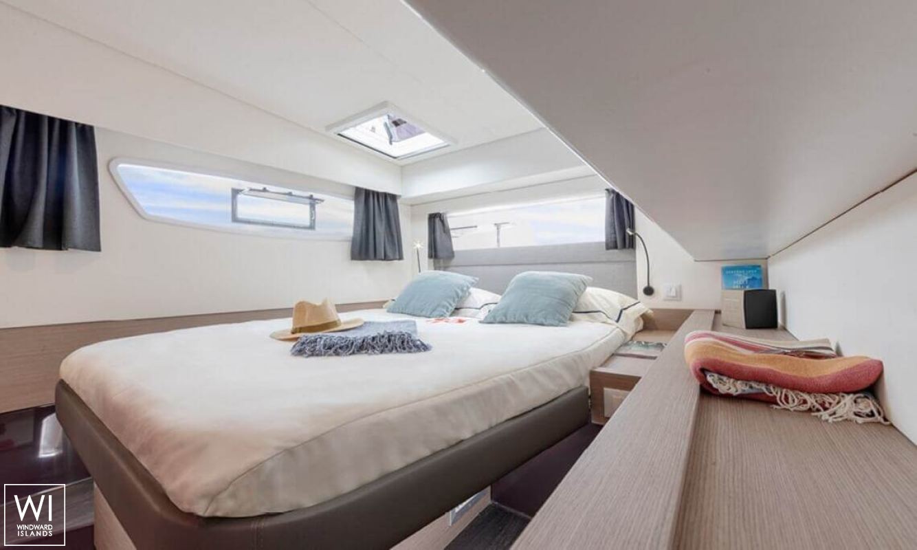 Elba 45 Fountaine Pajot Interior 5