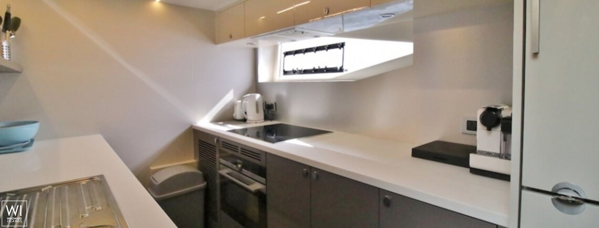 SPUTNIK  Numarine Yachts Fly 62 Interior 14