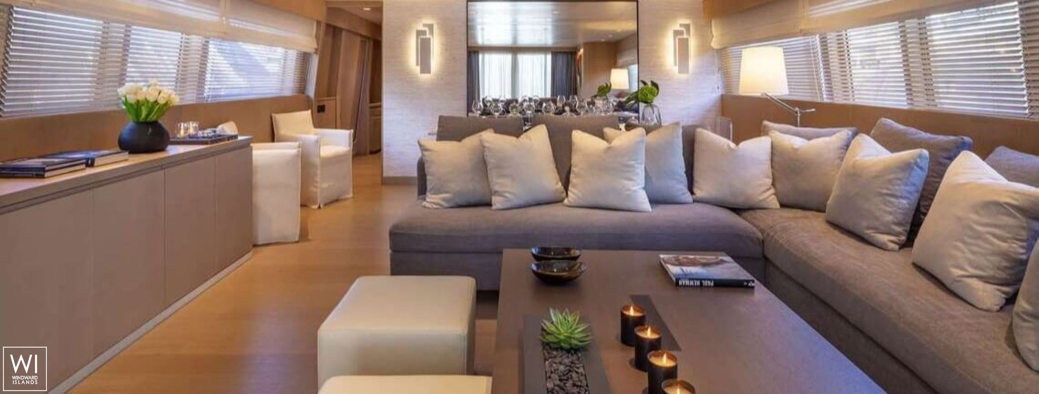 SUMMER FUN  Admiral Yachts Admiral  101 Interior 1