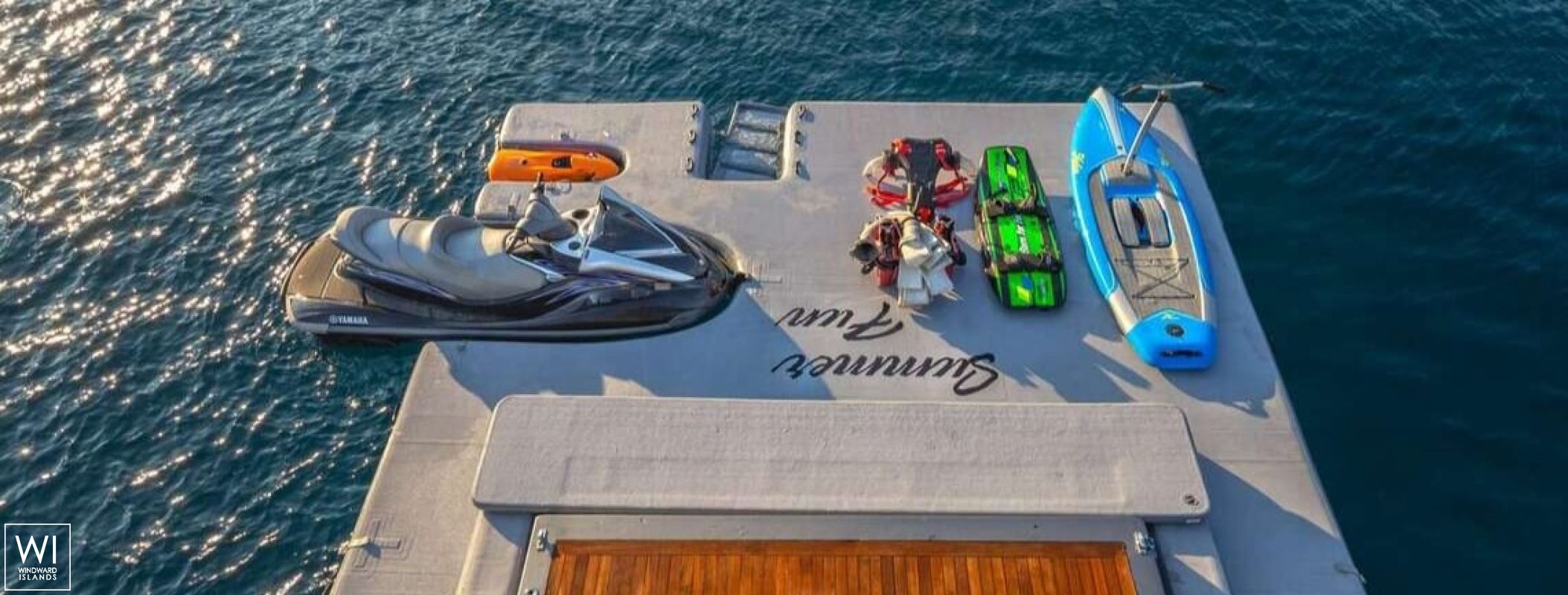 SUMMER FUN  Admiral Yachts Admiral  101 Exterior 5