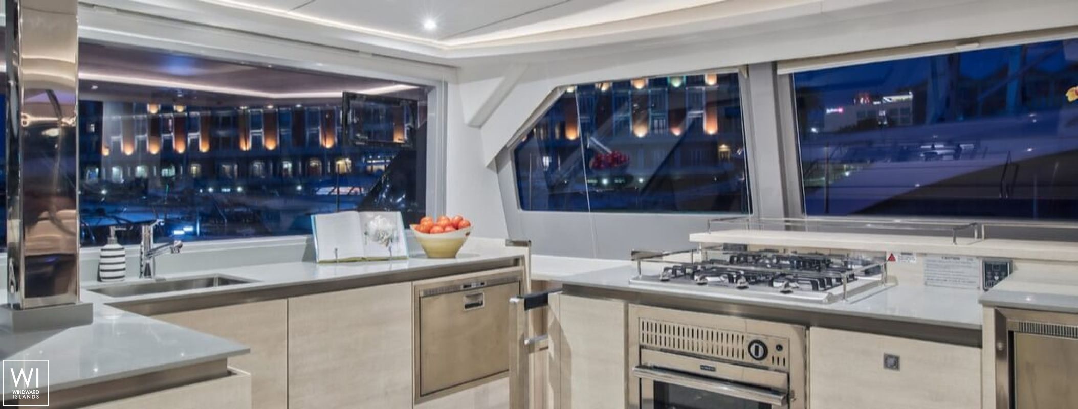 Leopard  50 Robertson & Caines Interior 6