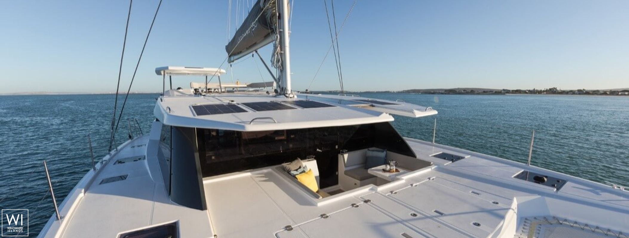 Leopard  50 Robertson & Caines Exterior 6