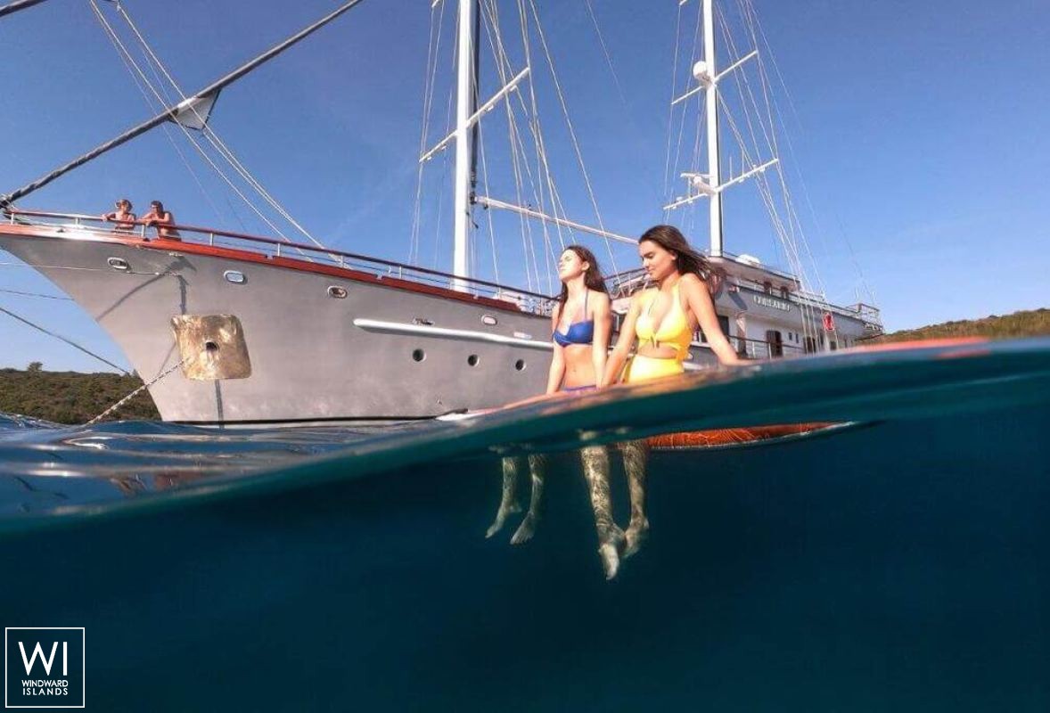 Corsario    Gulet 48M Interior 17