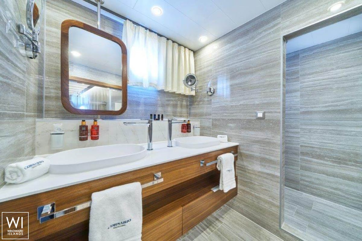 Corsario    Gulet 48M Interior 11