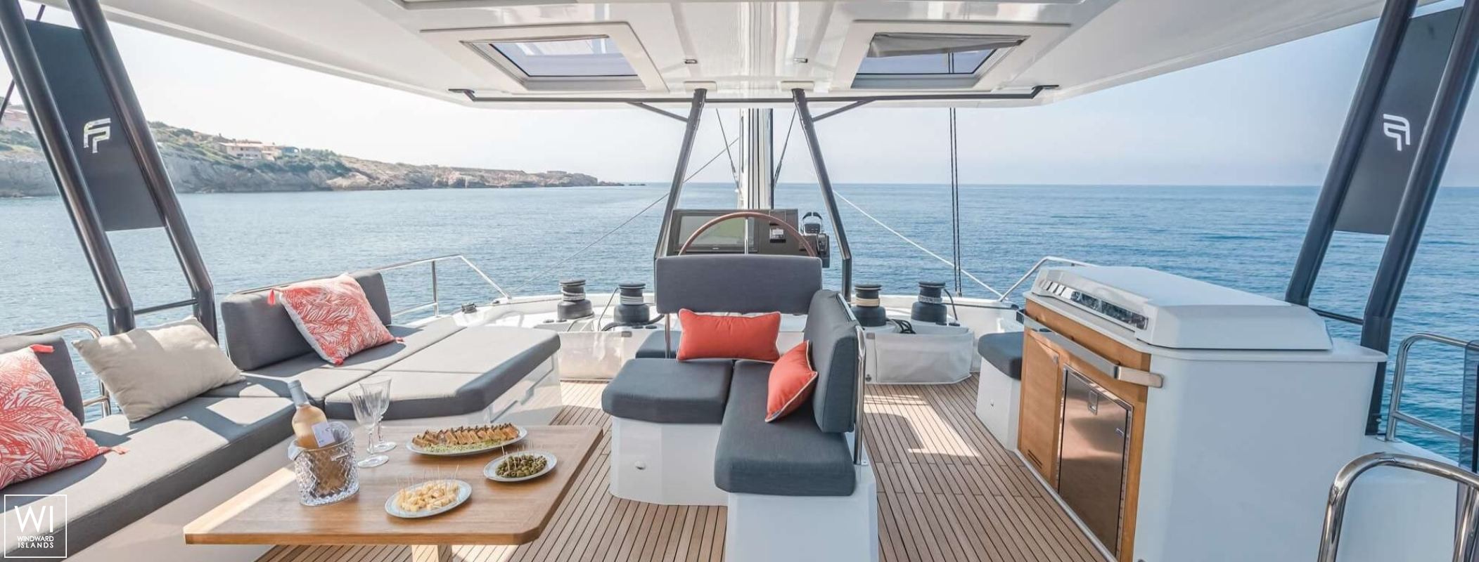 KRAZY KAT  Fountaine Pajot Samana 59 Exterior 7