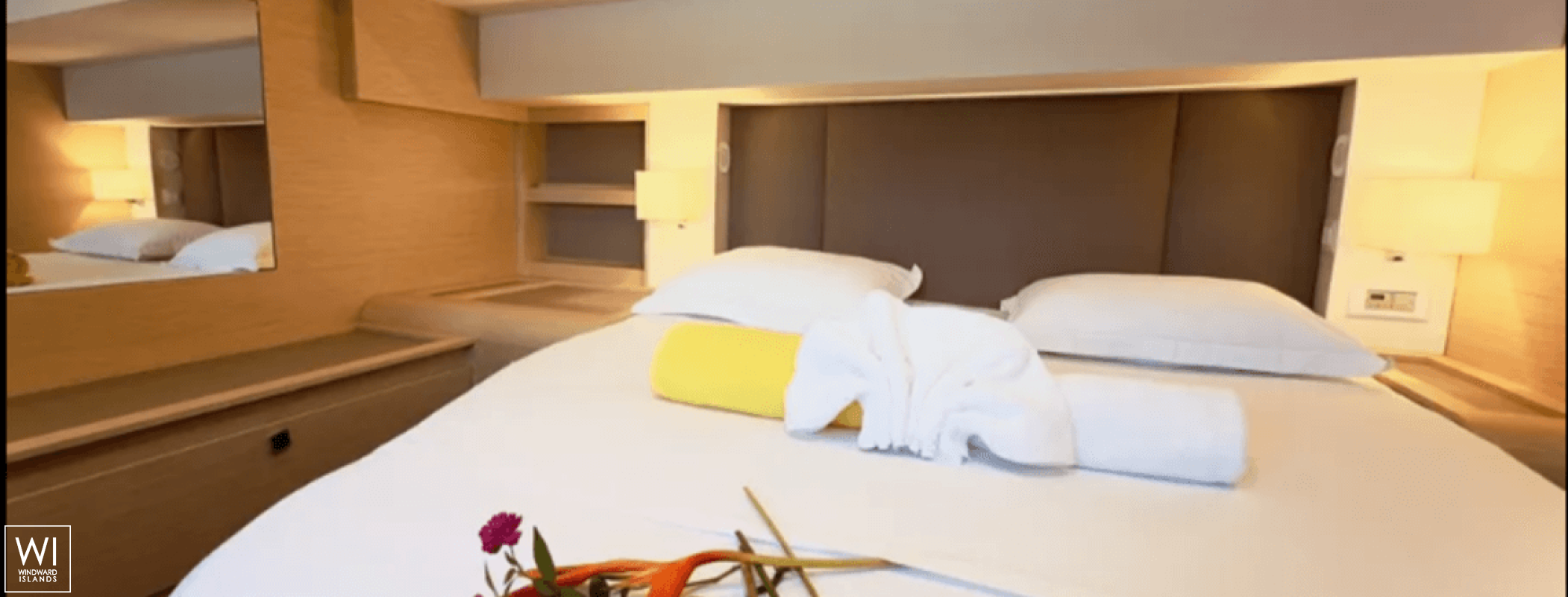 ARGO  Fountaine Pajot Samana 59 Interior 14