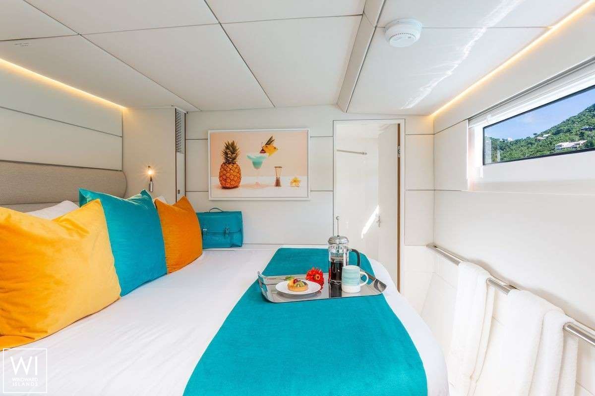 Voyage 590  Voyage Catamaran Voyage 590 Interior 1