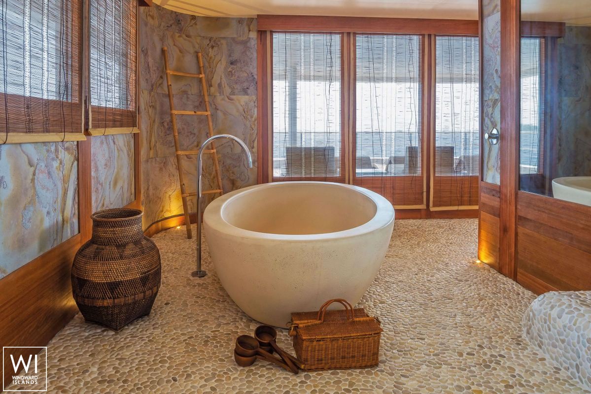 SCUBA SPA   Motoryacht 50M Interior 11