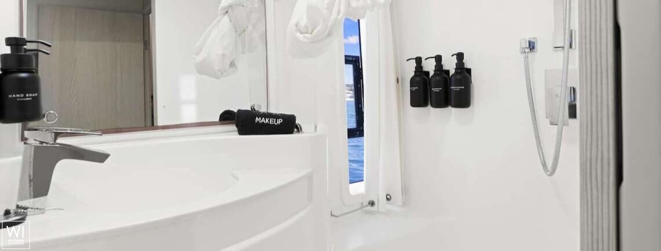 SOMETHING WONDERFUL  Robertson & Caines Leopard  5800 Interior 1