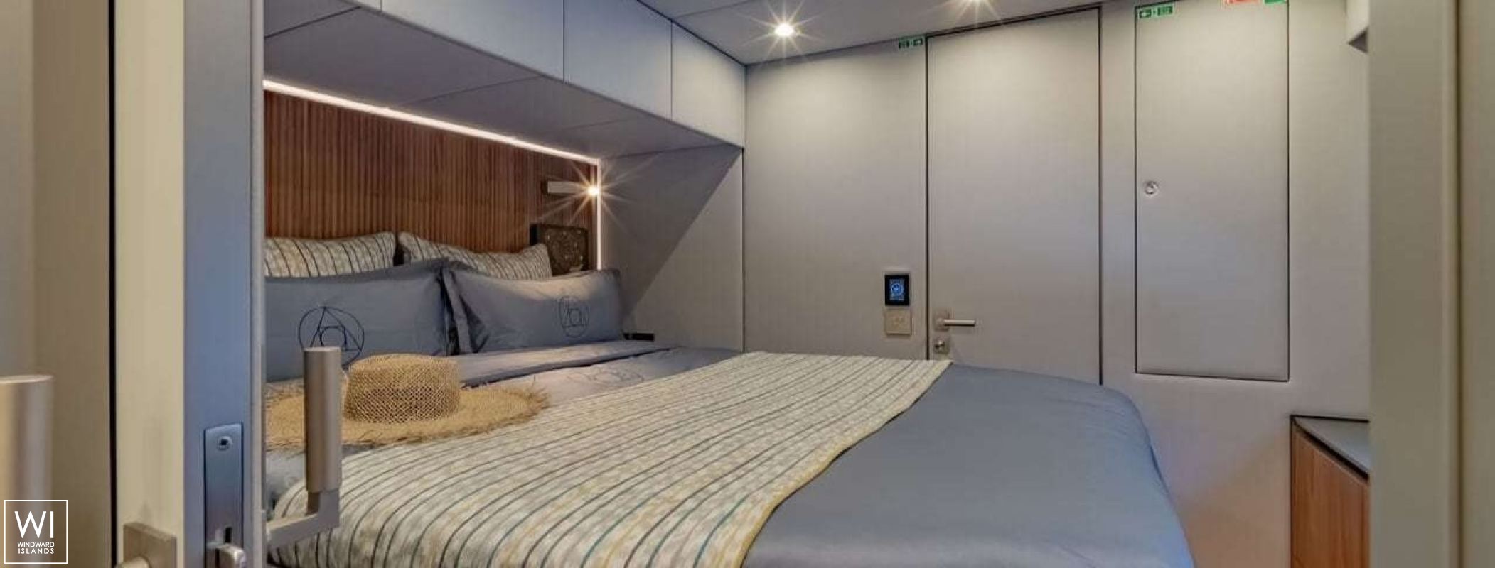 E-motion  Sunreef Yachts Sail Eco Interior 1