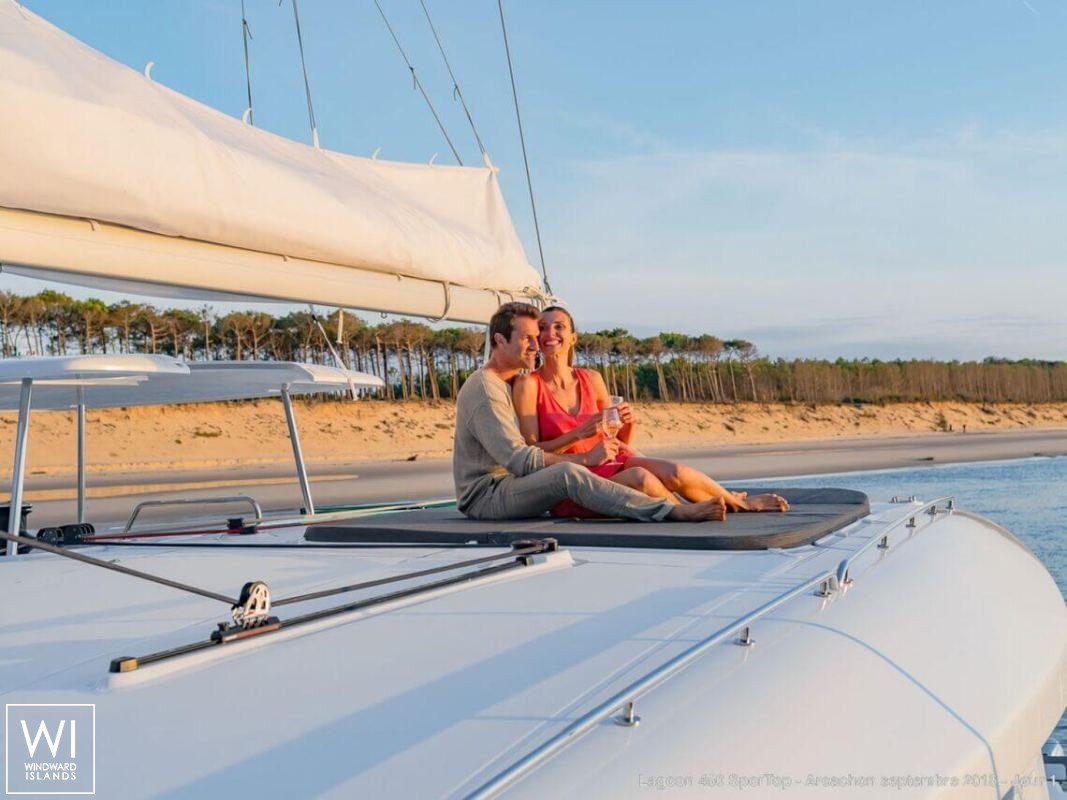 Lagoon 450S exterior