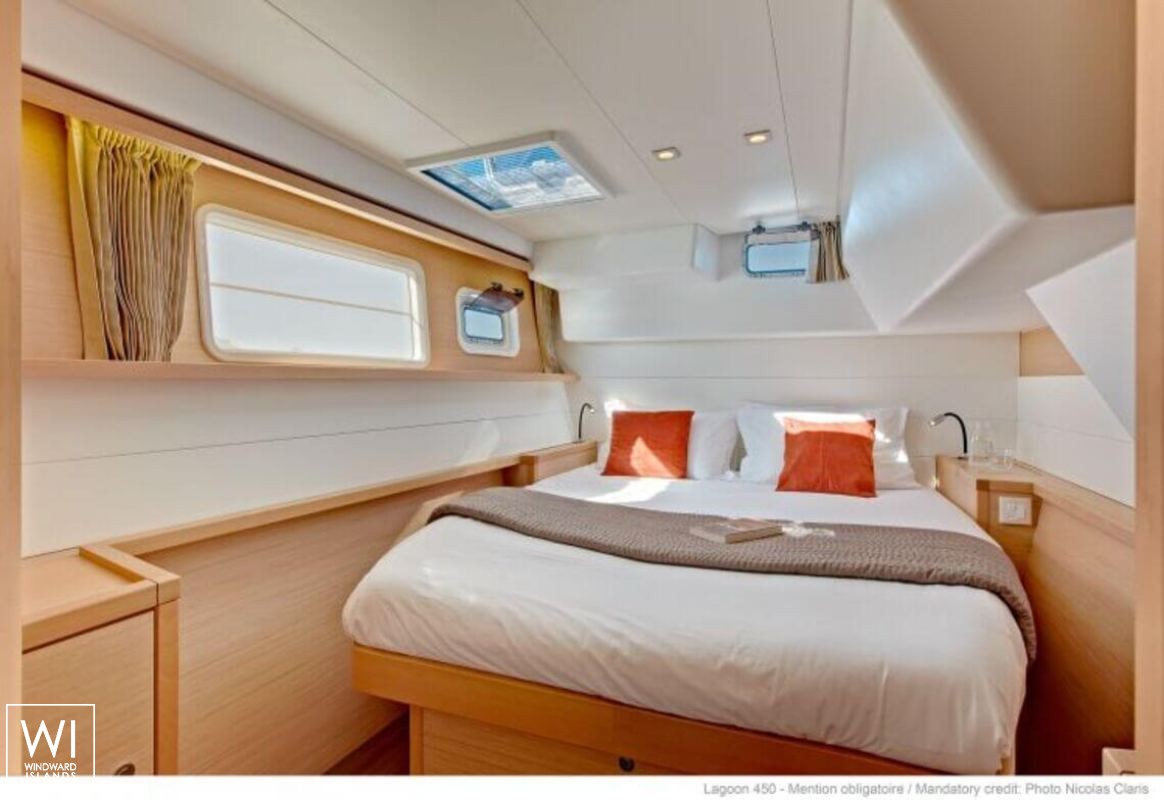 Lagoon 450S cabins