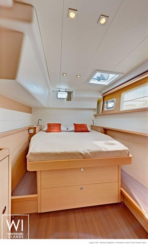 Lagoon 450S cabins