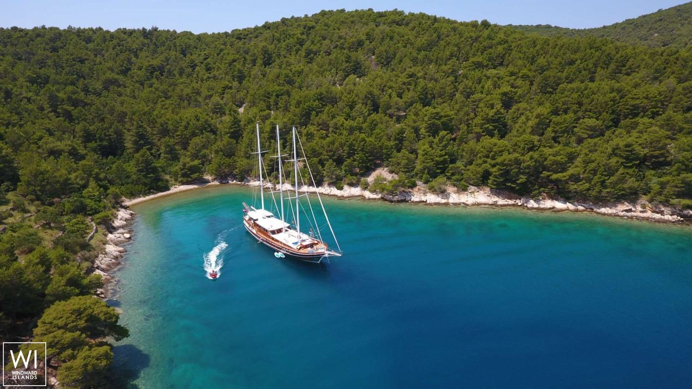 Dolce Vita   Gulet 34M Exterior 2