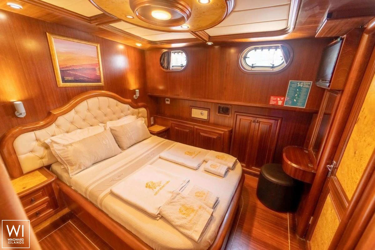 KAPTAN MEHMET BUGRA   Gulet 34M Interior 14