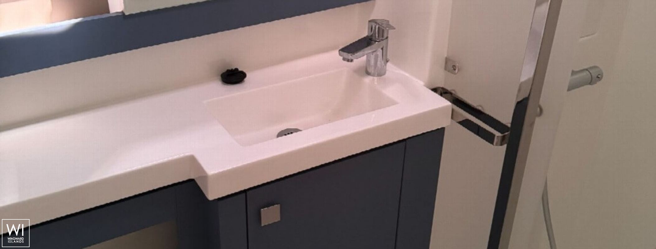 Tanna 47 Fountaine Pajot Interior 15