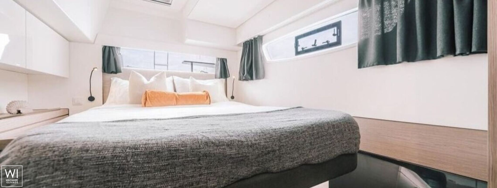 Tanna 47 Fountaine Pajot Interior 1