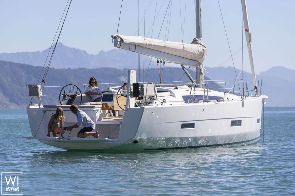 Dufour 430 Dufour Yachts Exterior 3