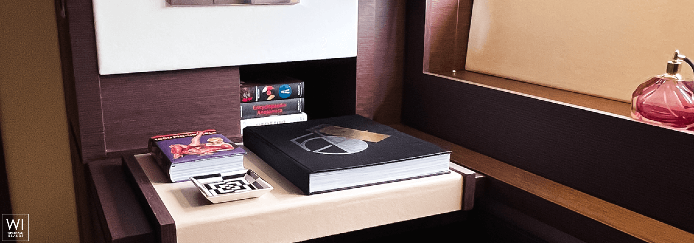 Romy One  Jeanneau Prestige 680 Interior 5