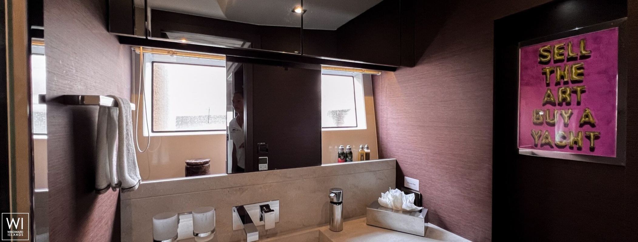 Romy One  Jeanneau Prestige 680 Interior 1