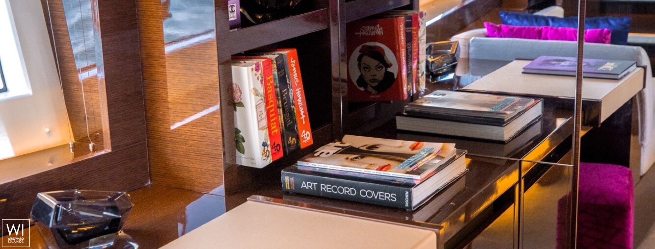 APOLLONIA  Jeanneau Prestige 680 Interior 17