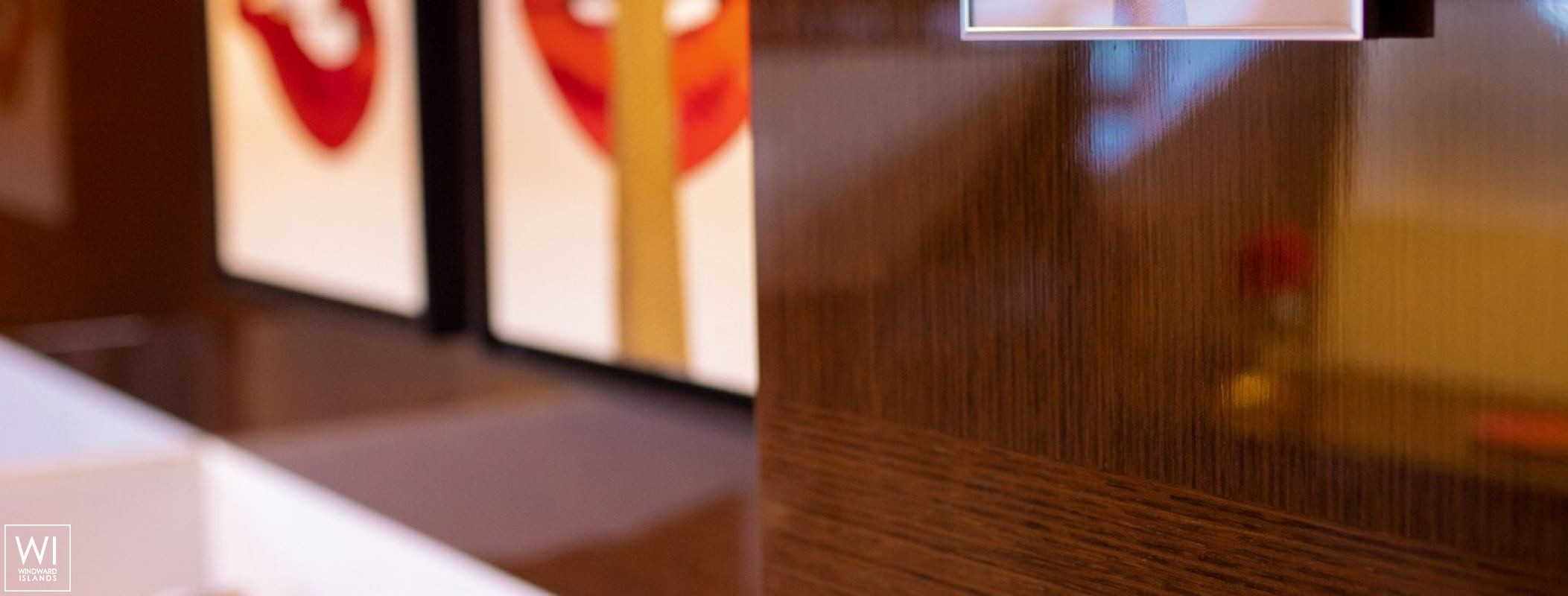 APOLLONIA  Jeanneau Prestige 680 Interior 22