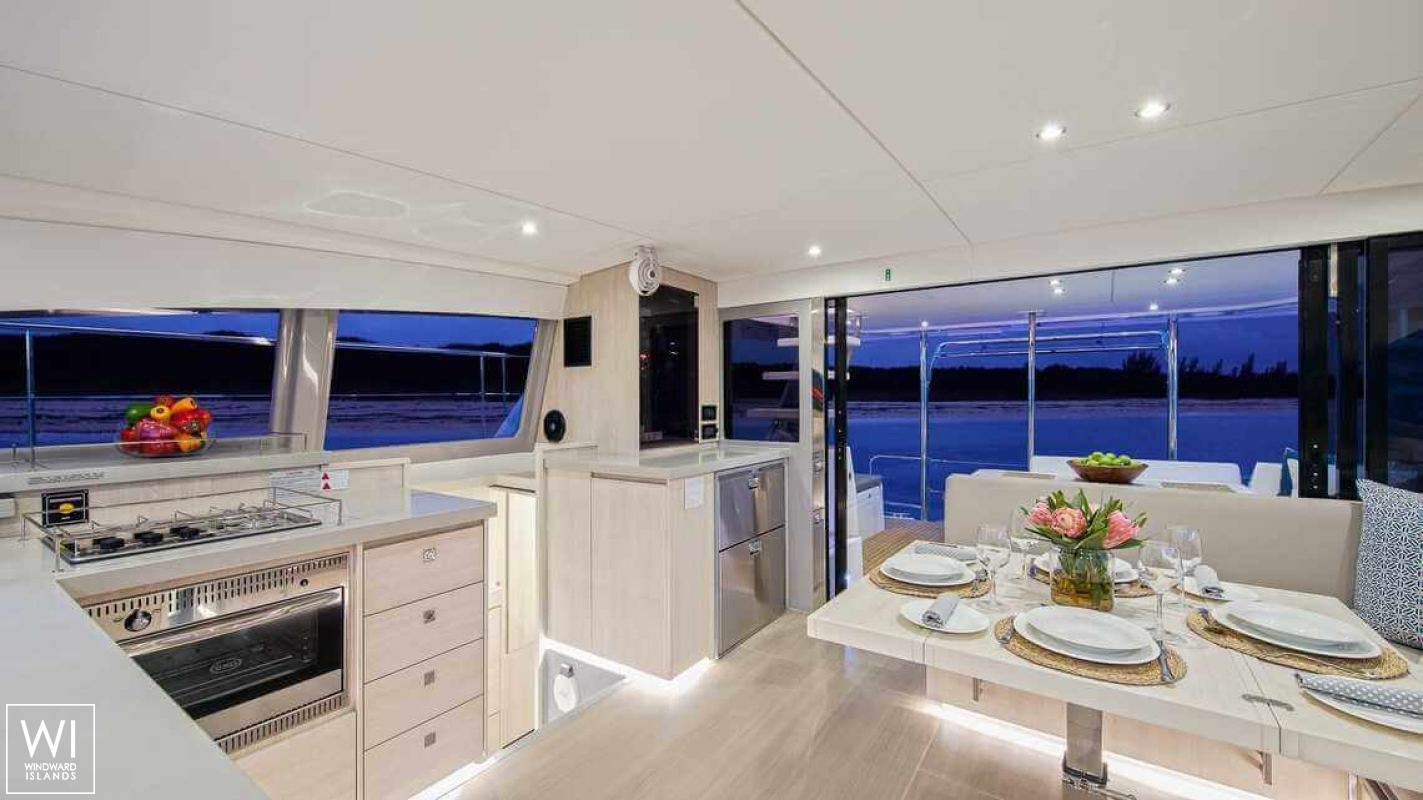 New horizon  Robertson & Caines Leopard Power 43 Interior 2