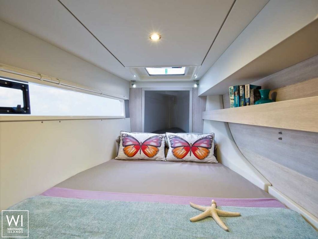 Leopard Power 43 Robertson & Caines Interior 1