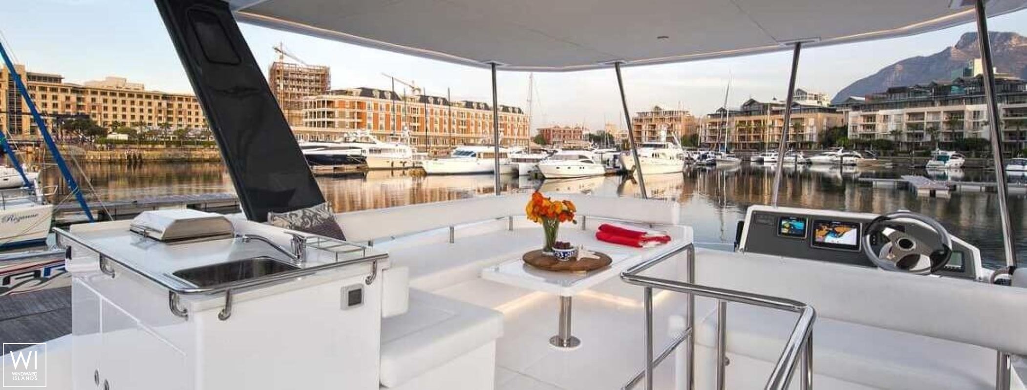 Leopard Power 43 Robertson & Caines Exterior 7