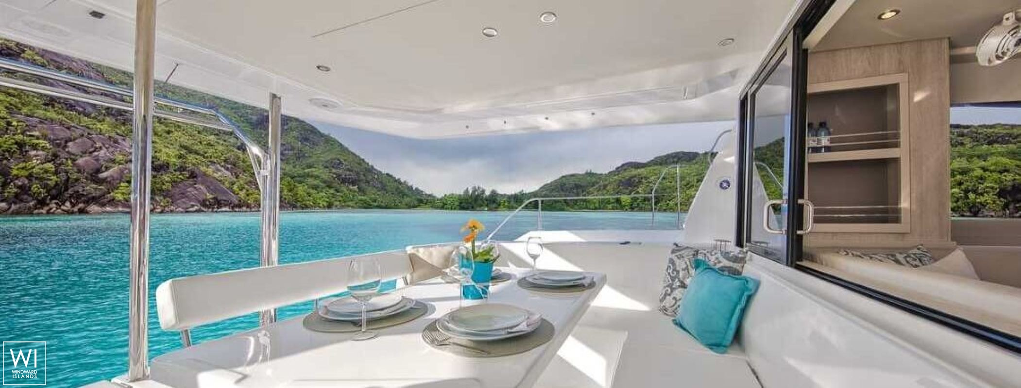 New horizon  Robertson & Caines Leopard Power 43 Exterior 9