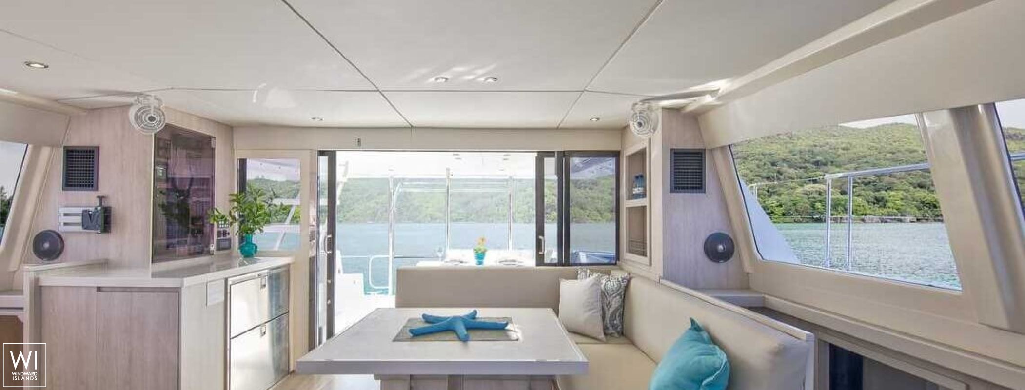 New horizon  Robertson & Caines Leopard Power 43 Interior 2