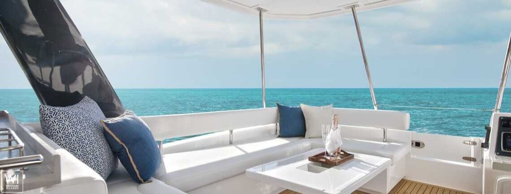 Leopard Power 43 Robertson & Caines Exterior 13