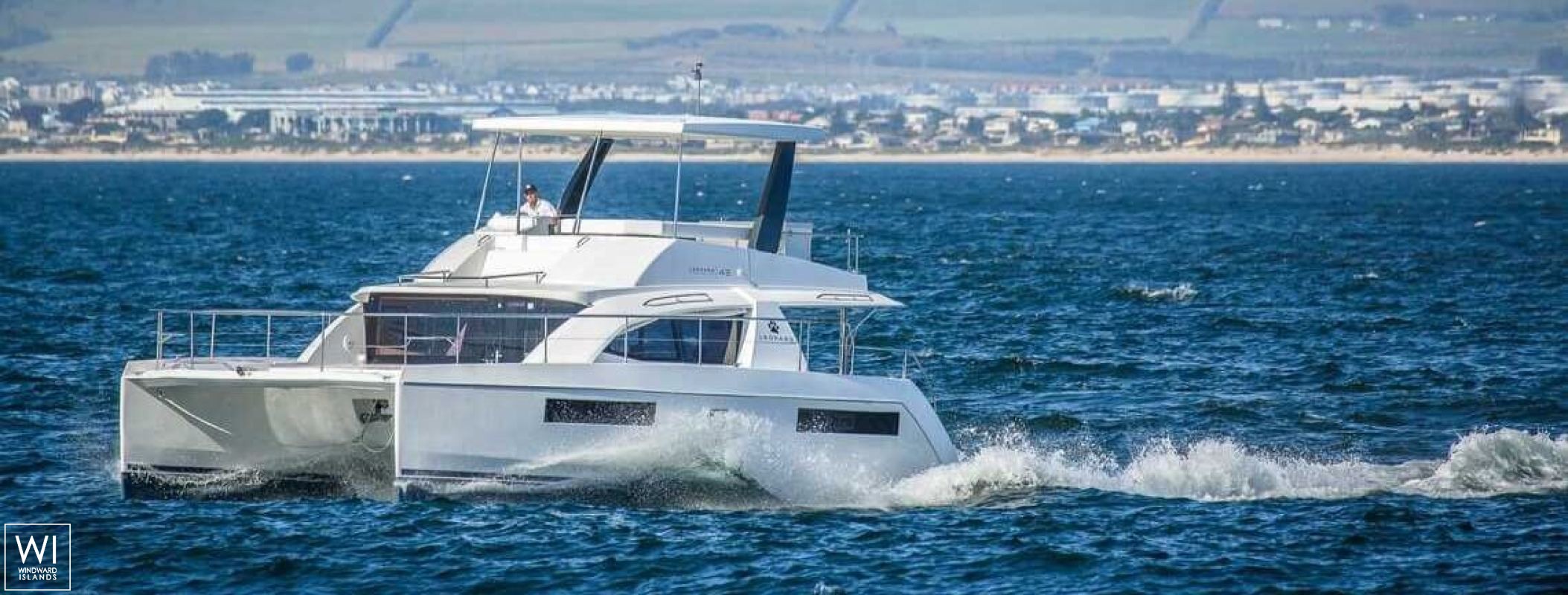 New horizon  Robertson & Caines Leopard Power 43 Exterior 17