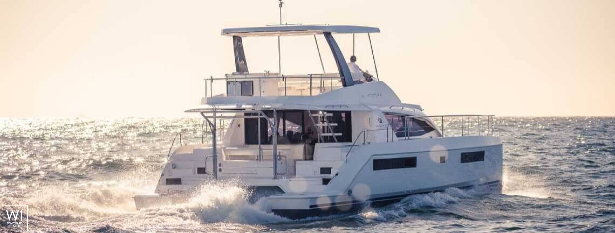 New horizon  Robertson & Caines Leopard Power 43 Exterior 4