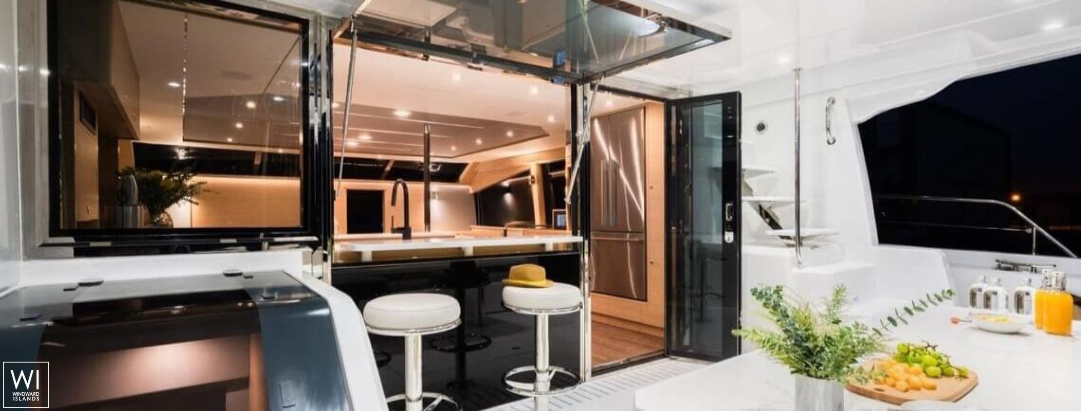 TIAMO  Aquila Powercat 54 Exterior 10