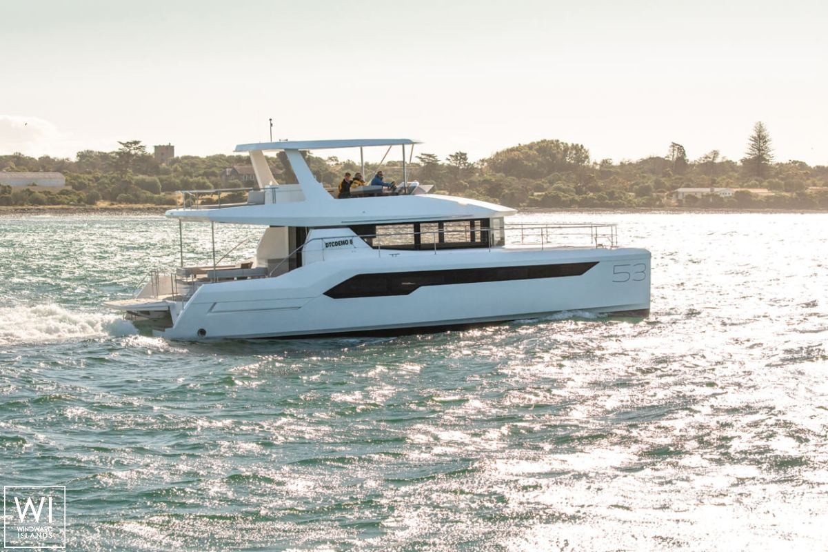 Leopard 53 Powercat Leopard Yachts Exterior 8