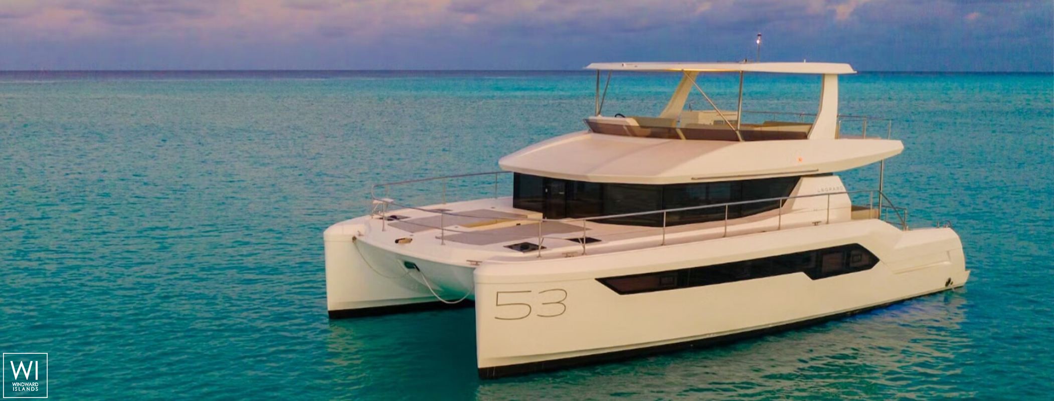 Zambezia  Leopard Yachts Leopard 53 Powercat Exterior 3