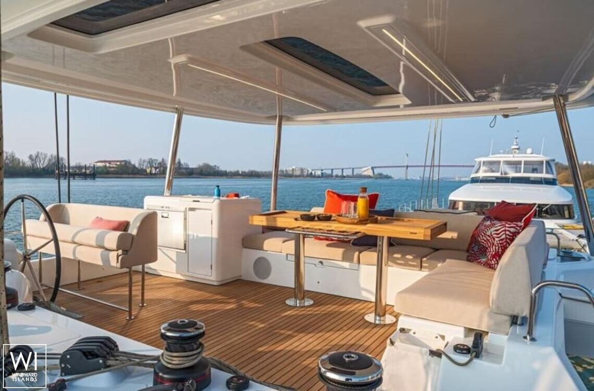Lagoon 55 catamaran Charter