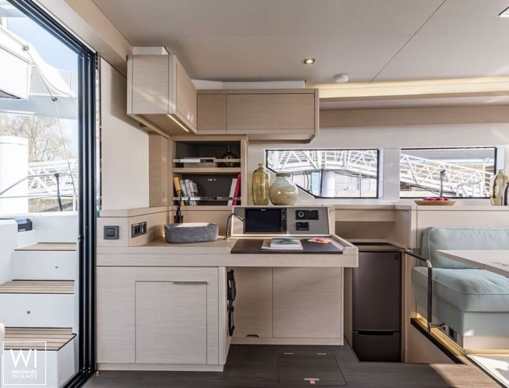 Lagoon 55 catamaran Charter 