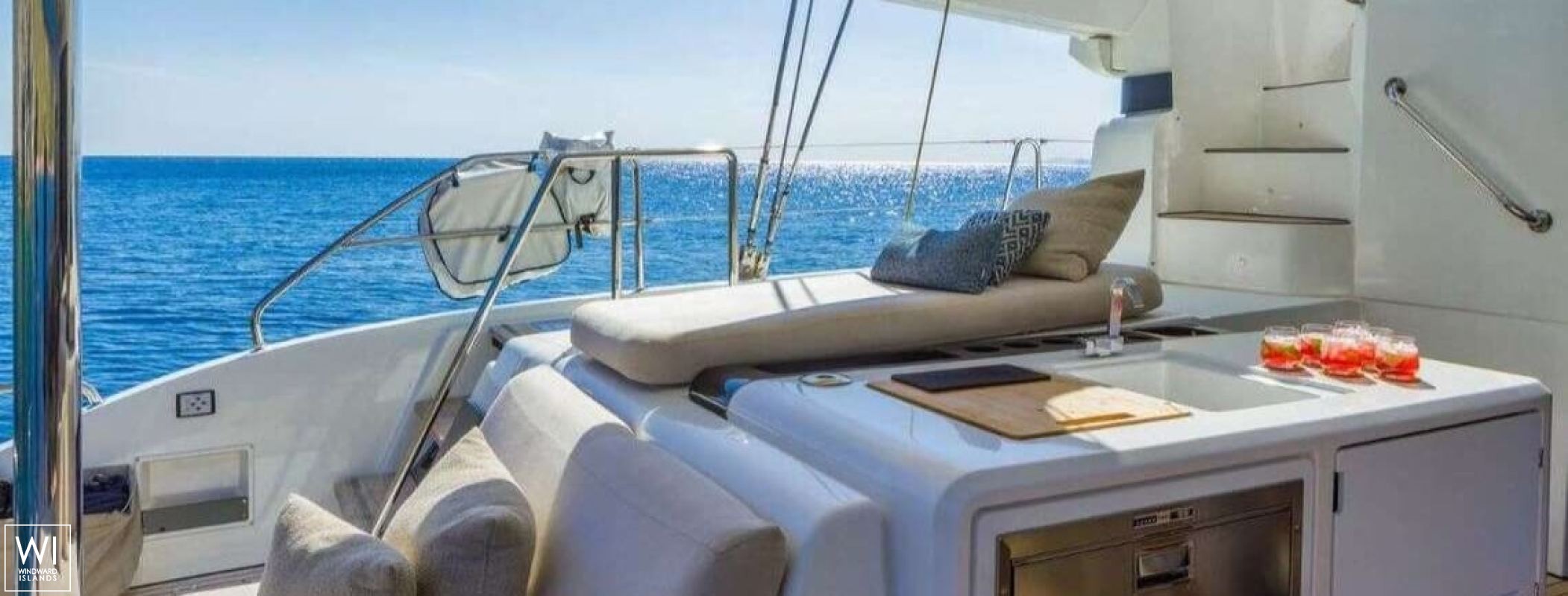 VALIUM 55  Lagoon Catamaran Lagoon 55 Exterior 11