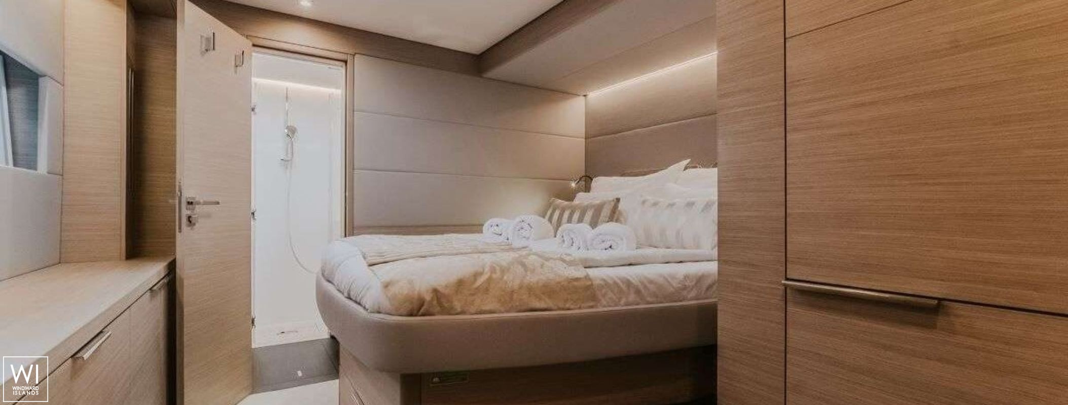 TRI WING  Lagoon Catamaran Lagoon 55 Interior 1